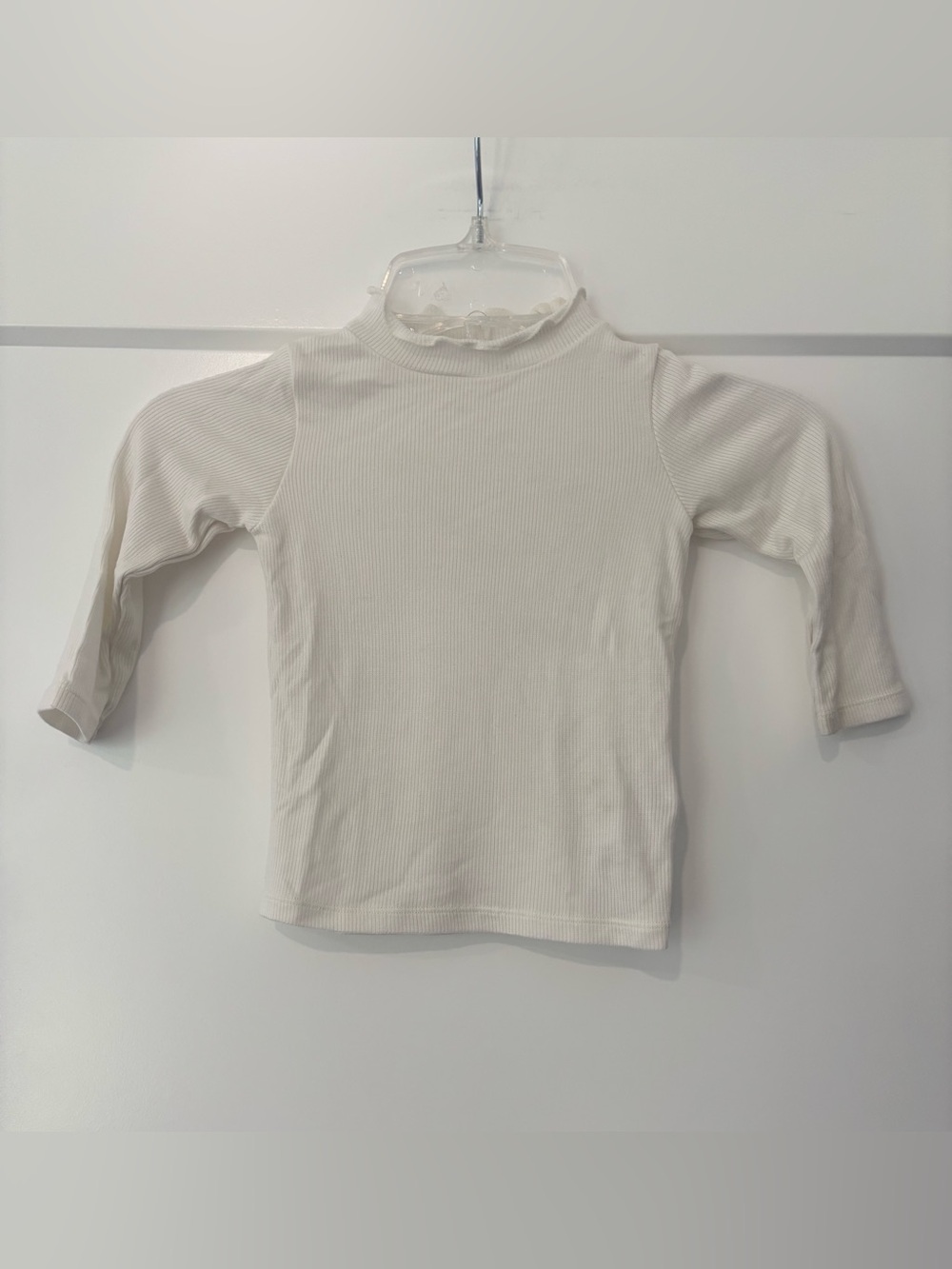 Angel Dear White ribbed bamboo long sleeve top 18/24 months